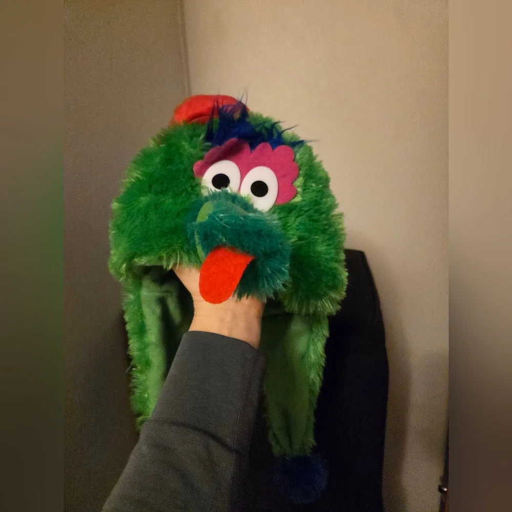 Forever Collectibles Philadelphia Phillies Phanatic Mascot Hat NWOT MLB - Picture 1 of 6